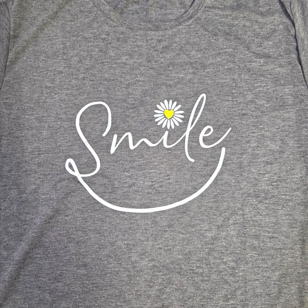 NWOT Ladies Smile Daisy Graphic Tee XXL Gray Floral Positivity T-Shirt - Picture 3 of 5